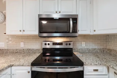 105 NE 15th Street Oak Island NC 28465