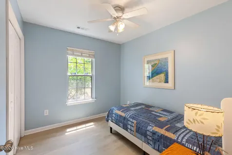 105 NE 15th Street Oak Island NC 28465
