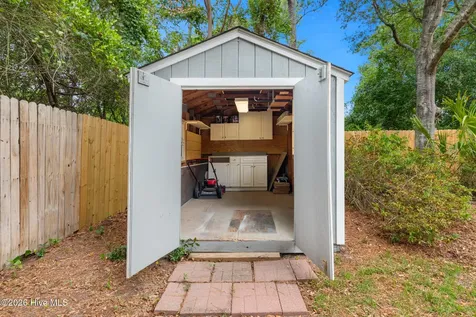 105 NE 15th Street Oak Island NC 28465