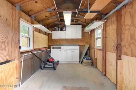105 NE 15th Street Oak Island NC 28465