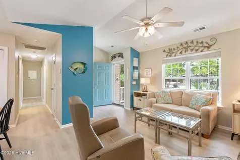 105 NE 15th Street Oak Island NC 28465