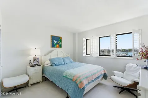 322 Causeway Drive Wrightsville Beach NC 28480