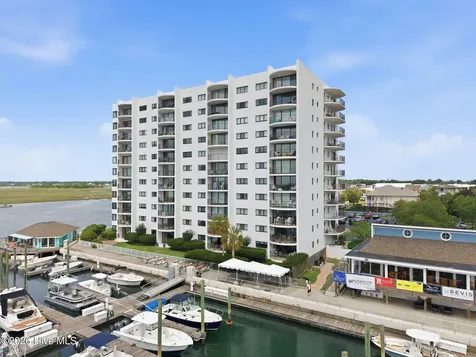 322 Causeway Drive Wrightsville Beach NC 28480