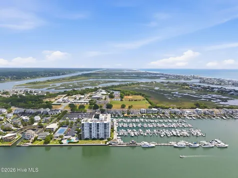 322 Causeway Drive Wrightsville Beach NC 28480