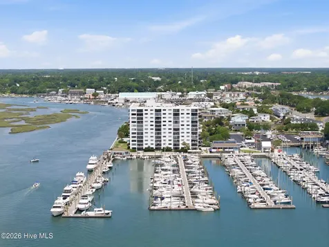 322 Causeway Drive Wrightsville Beach NC 28480