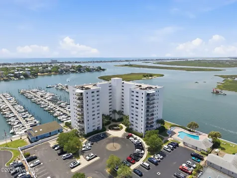 322 Causeway Drive Wrightsville Beach NC 28480