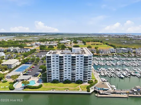 322 Causeway Drive Wrightsville Beach NC 28480
