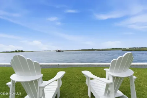 322 Causeway Drive Wrightsville Beach NC 28480