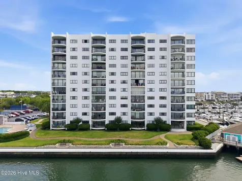 322 Causeway Drive Wrightsville Beach NC 28480