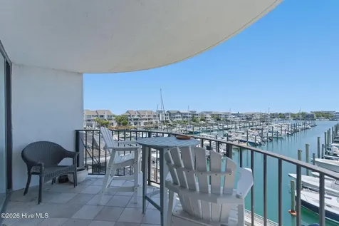 322 Causeway Drive Wrightsville Beach NC 28480
