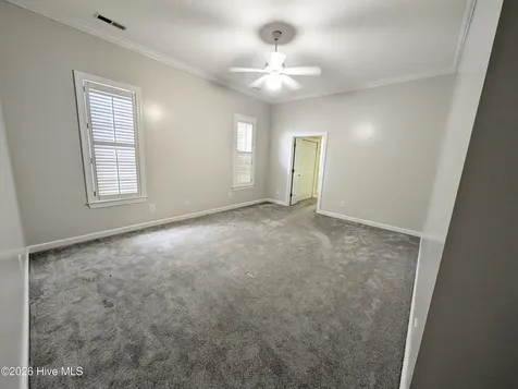 4908 Shaftesbury Place Wilmington NC 28409