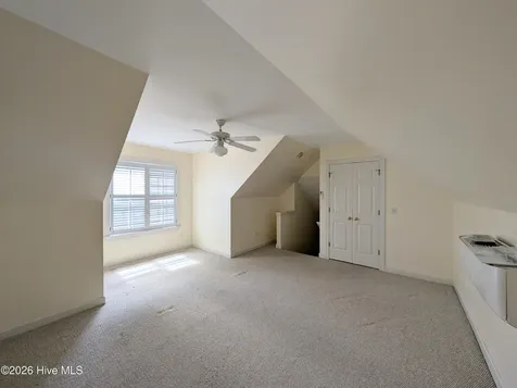 4908 Shaftesbury Place Wilmington NC 28409