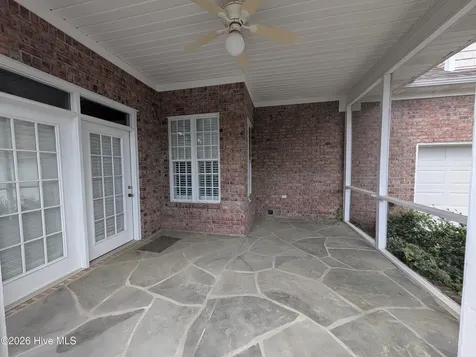 4908 Shaftesbury Place Wilmington NC 28409