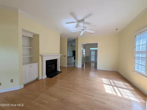 4908 Shaftesbury Place Wilmington NC 28409