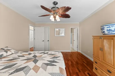 382 Riggs Road Hubert NC 28539