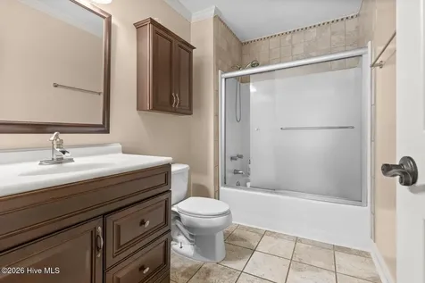 382 Riggs Road Hubert NC 28539