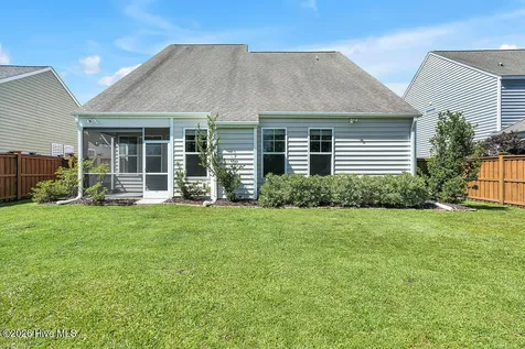 633 Steele Loop Wilmington NC 28411