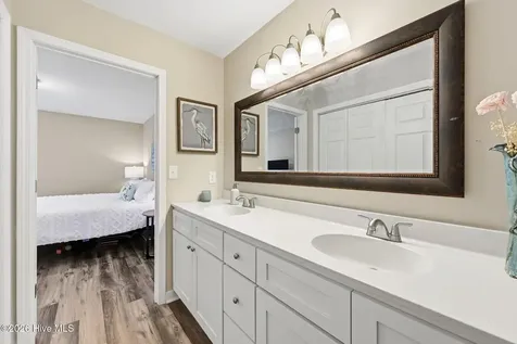 732 Azalea Drive Hampstead NC 28443