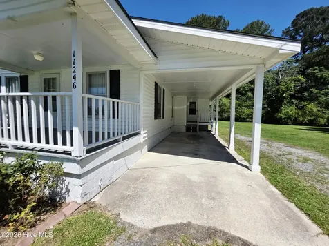 11246 Highway 301 S Four Oaks NC 27524