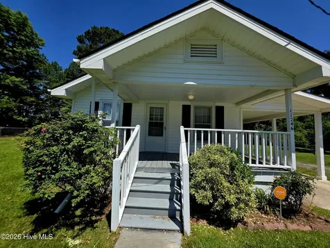 11246 Highway 301 S Four Oaks NC 27524