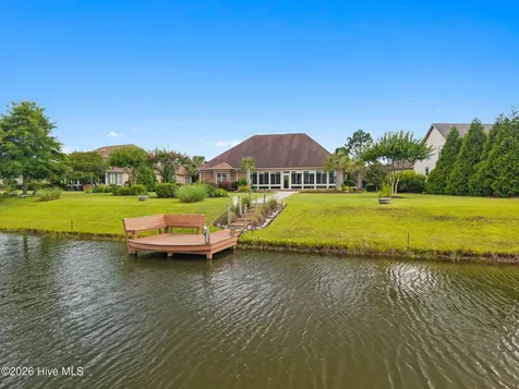8476 Compass Pointe East Wynd NE Leland NC 28451