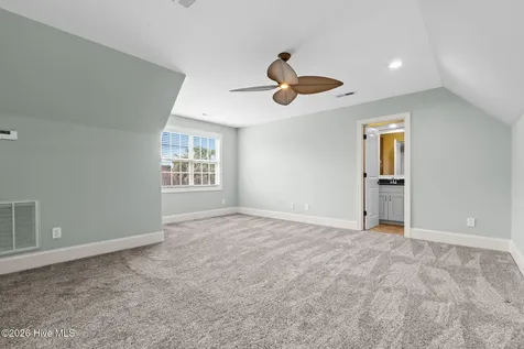 8476 Compass Pointe East Wynd NE Leland NC 28451