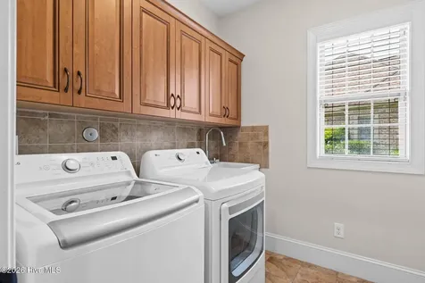 8476 Compass Pointe East Wynd NE Leland NC 28451