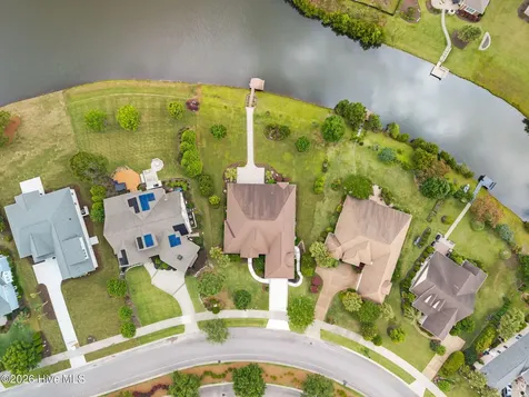 8476 Compass Pointe East Wynd NE Leland NC 28451