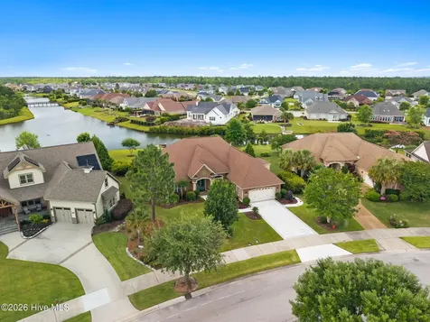 8476 Compass Pointe East Wynd NE Leland NC 28451