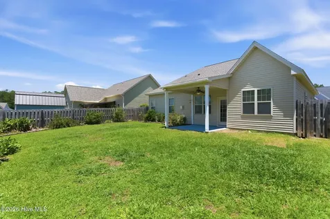819 Heart Wood Loop Road NE Leland NC 28451