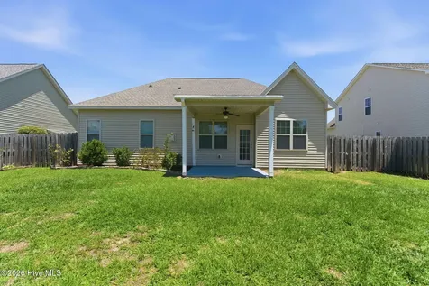 819 Heart Wood Loop Road NE Leland NC 28451