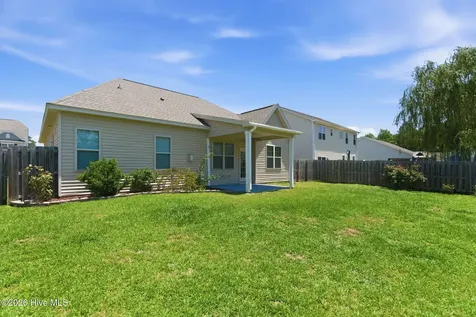 819 Heart Wood Loop Road NE Leland NC 28451