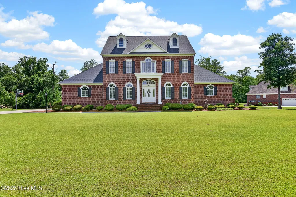 107 Grey Barn Road Jacksonville NC 28540