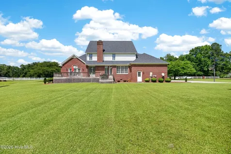 107 Grey Barn Road Jacksonville NC 28540