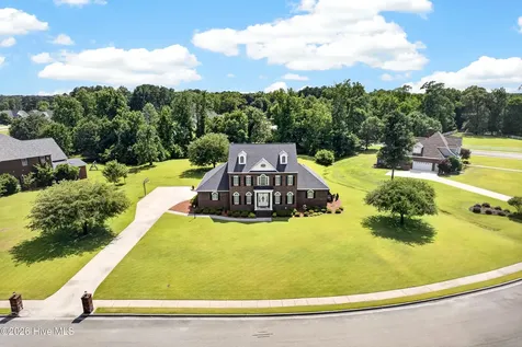 107 Grey Barn Road Jacksonville NC 28540