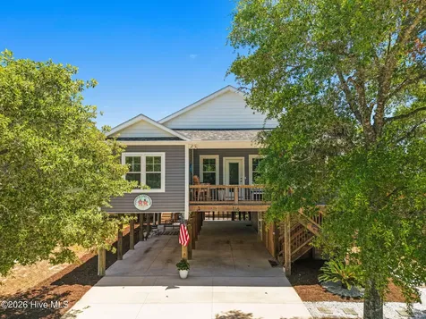 116 NE 12th Street Oak Island NC 28465