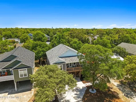 116 NE 12th Street Oak Island NC 28465
