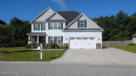 829 Solomon Drive Jacksonville NC 28546