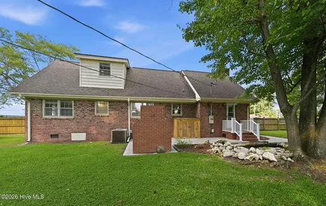 204 Piney Green Road Jacksonville NC 28546