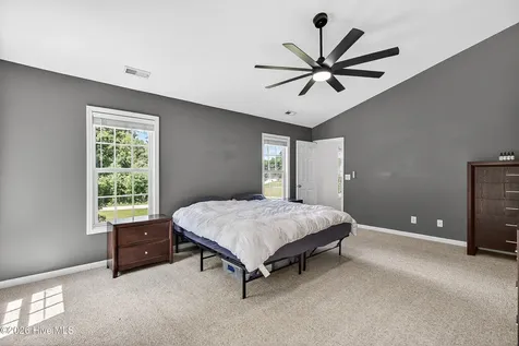 140 Old Beechtree Lane Jacksonville NC 28540