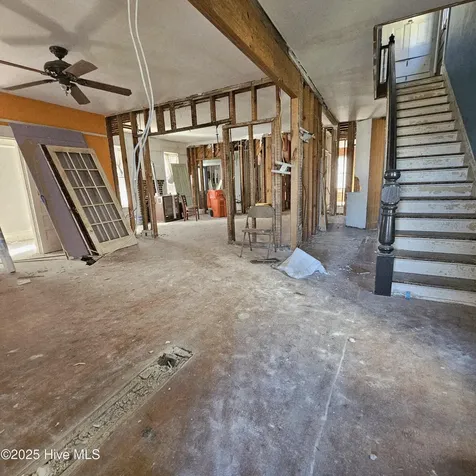 737 Riverside Avenue Elizabeth City NC 27909
