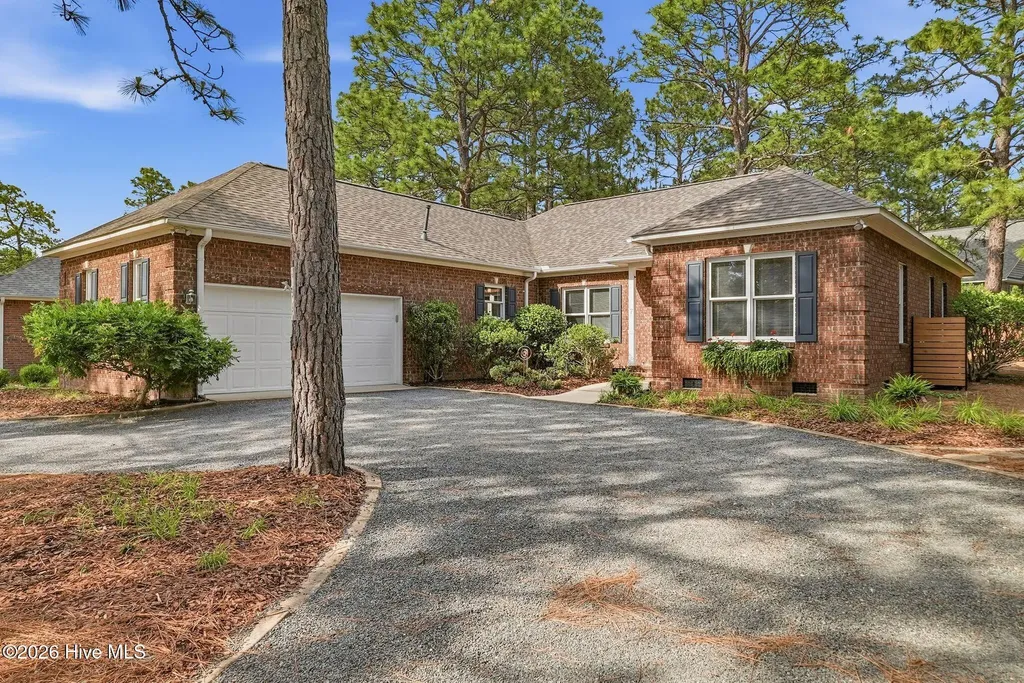 7 Riviera Drive Pinehurst NC 28374