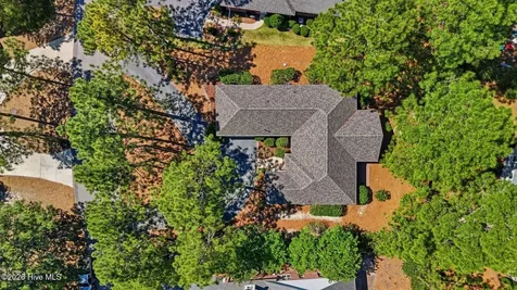 7 Riviera Drive Pinehurst NC 28374