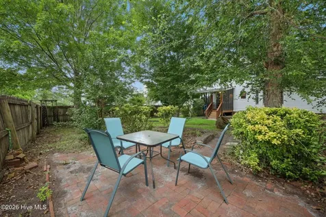 111 Sidney Lane Jacksonville NC 28540