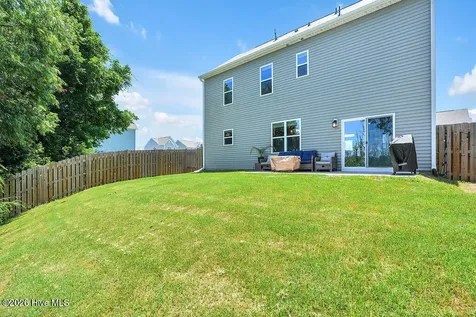1305 Creekfront Drive Wilmington NC 28401