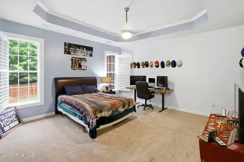 102 Kingswood Court Jacksonville NC 28546