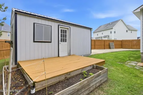 102 Kingswood Court Jacksonville NC 28546