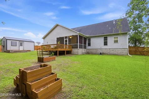 102 Kingswood Court Jacksonville NC 28546