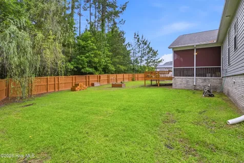 102 Kingswood Court Jacksonville NC 28546