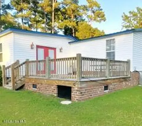108 Lee Court Peletier NC 28584